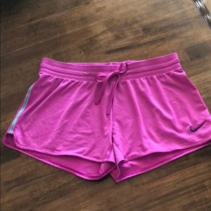 EUC Nike dry fit shorts size medium